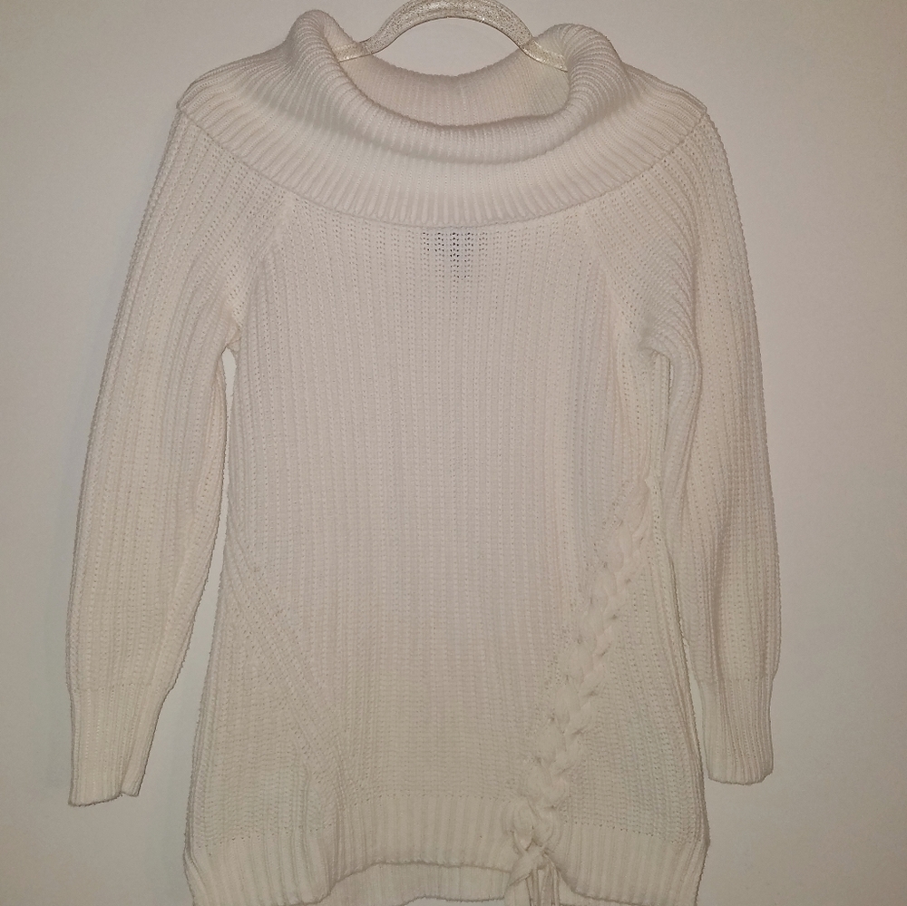 Jessica Simpson | Sweater